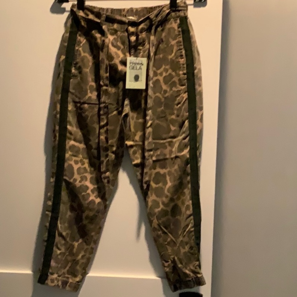 Pam & Gela leopard joggers